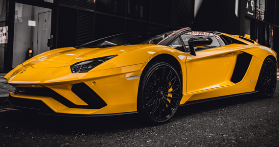 Sports Car Rental Dubai — Yellow Lamborghini