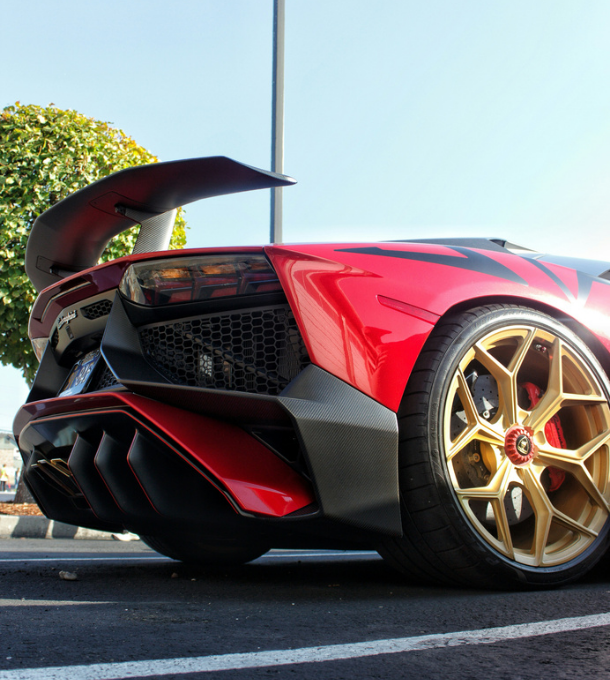 Rent a car in Dubai with Cardiwan